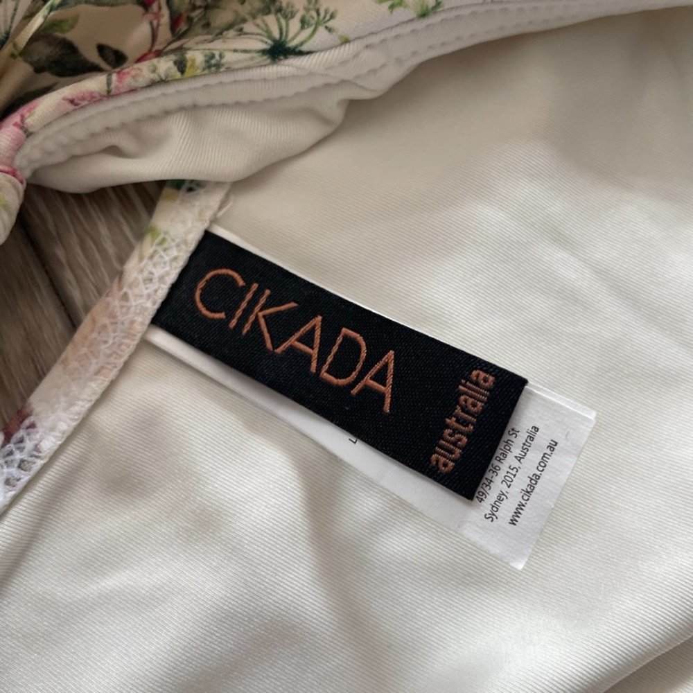 CIKADA | White One Piece Floral Bathing Suit - Picture 8 of 13